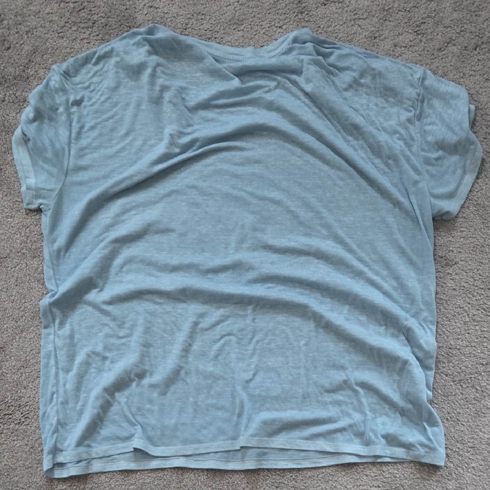 Size 18/20, Lane Bryant Light Blue Floral 'Beautiful' Graphic Tee - Picture 6 of 6